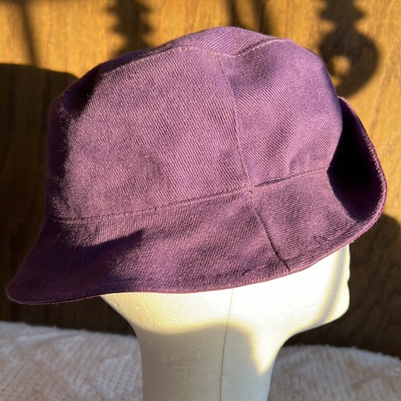 Hanna-Barbera Cindy bear vintage bucket hat